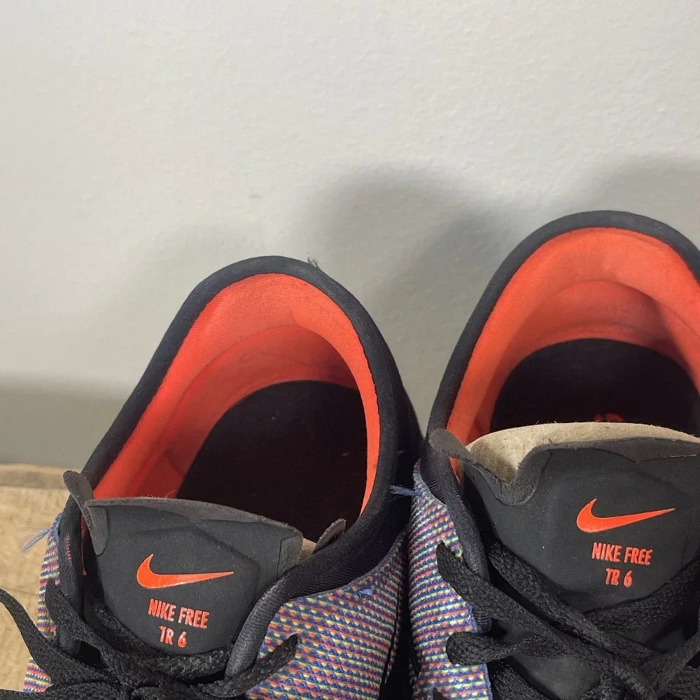 Nike Free TR 6 Running Shoes Womens 8 Black Purple Athletic 833424-006‎ Outdoor